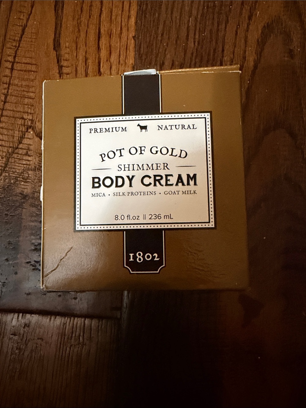 NWT Shimmer Body Cream - Gold Size 8.0 fl oz